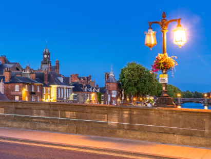 23fall申請(qǐng)進(jìn)入尾聲，想留學(xué)英國(guó)的同學(xué)快來申請(qǐng)！