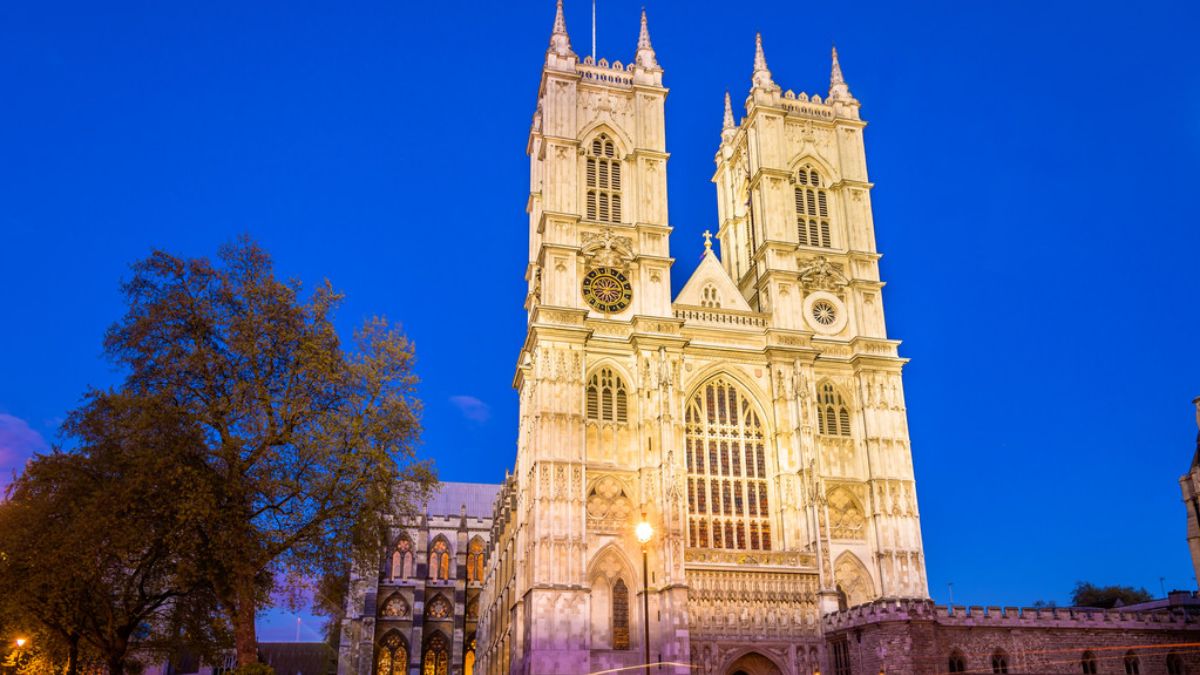 英國留學申請條件本科專業選擇建議