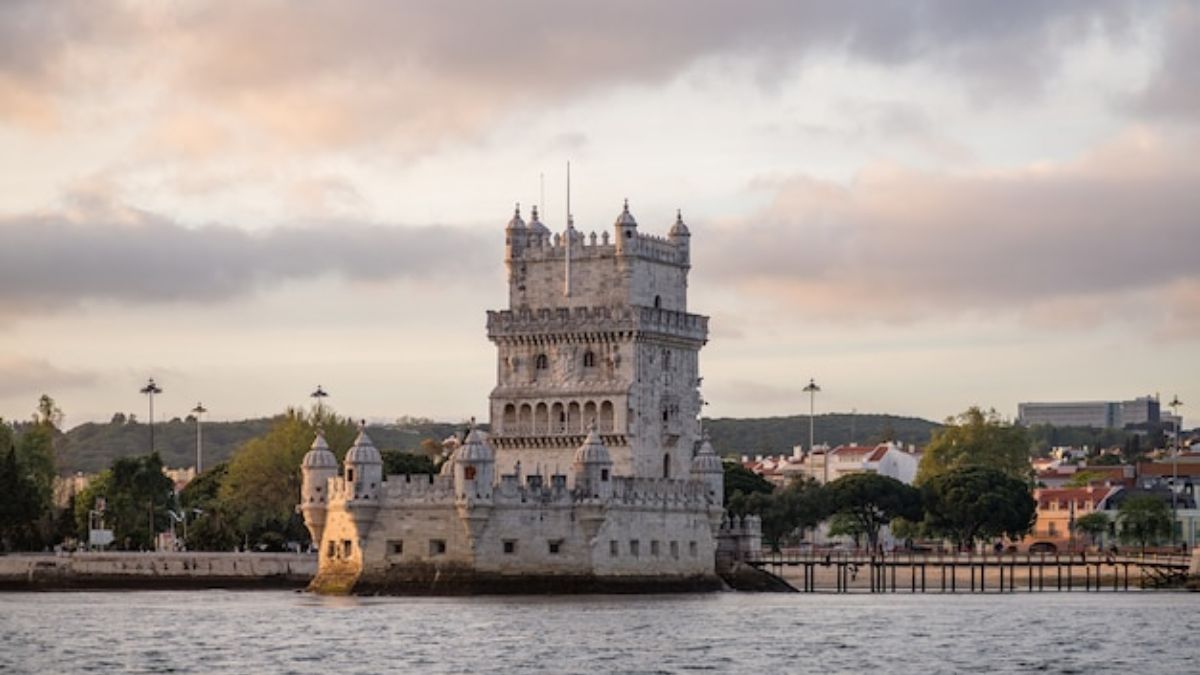 葡萄牙移民終極抉擇：基金 VS 捐款，哪個更適合你？